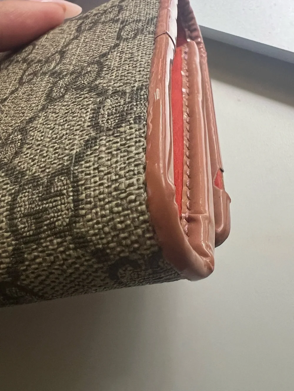 Gucci Beige GG Canvas Continental Wallet - Picture 3 of 9